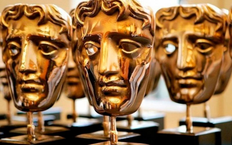 De quem é o rosto? Curiosidades por trás da enigmática estatueta do BAFTA